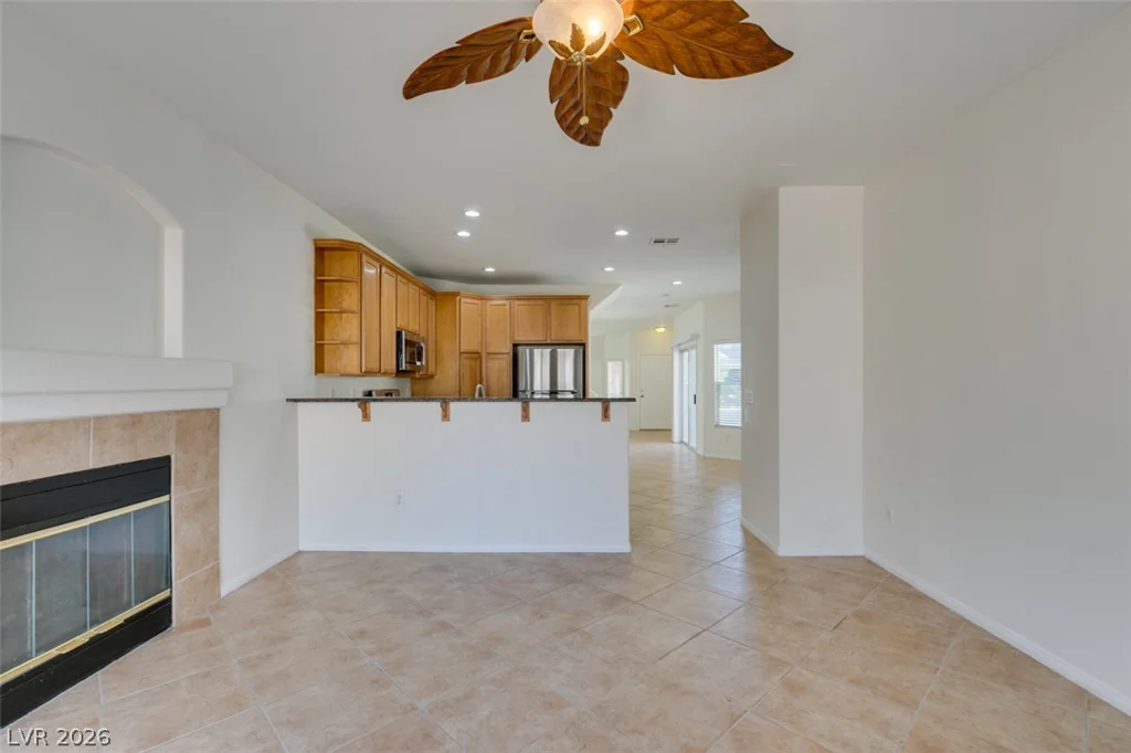 10744 Binasco, Las Vegas, NV 89141