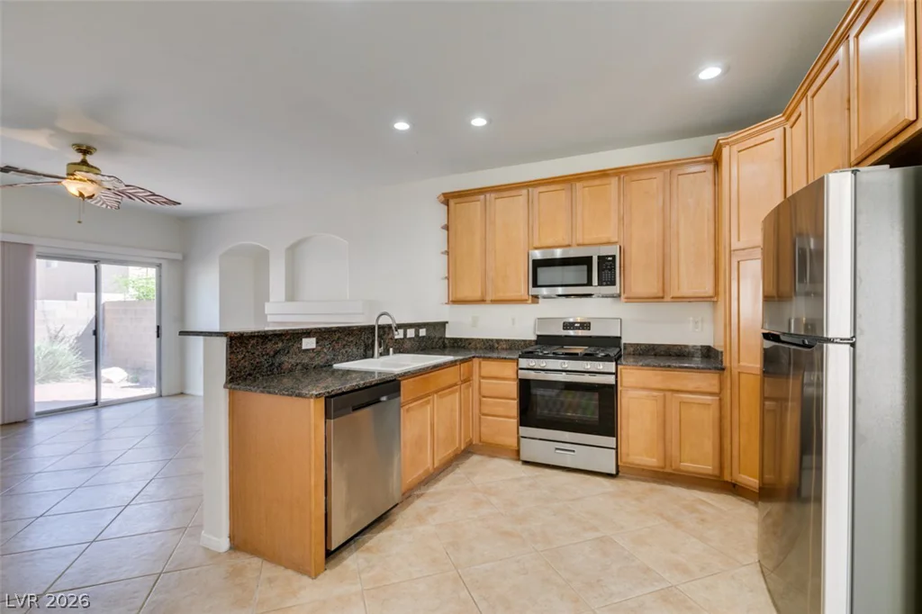 10744 Binasco, Las Vegas, NV 89141