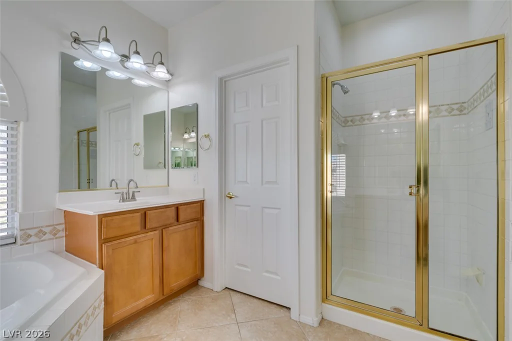 10744 Binasco, Las Vegas, NV 89141