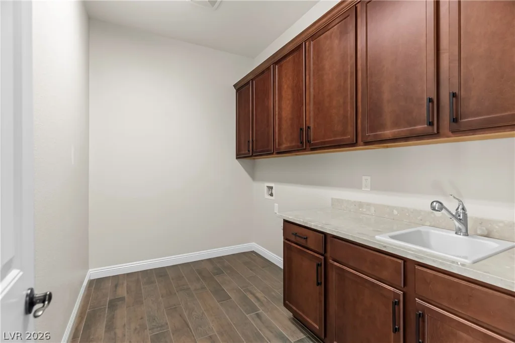 10028 Regency Square, Las Vegas, NV 89148