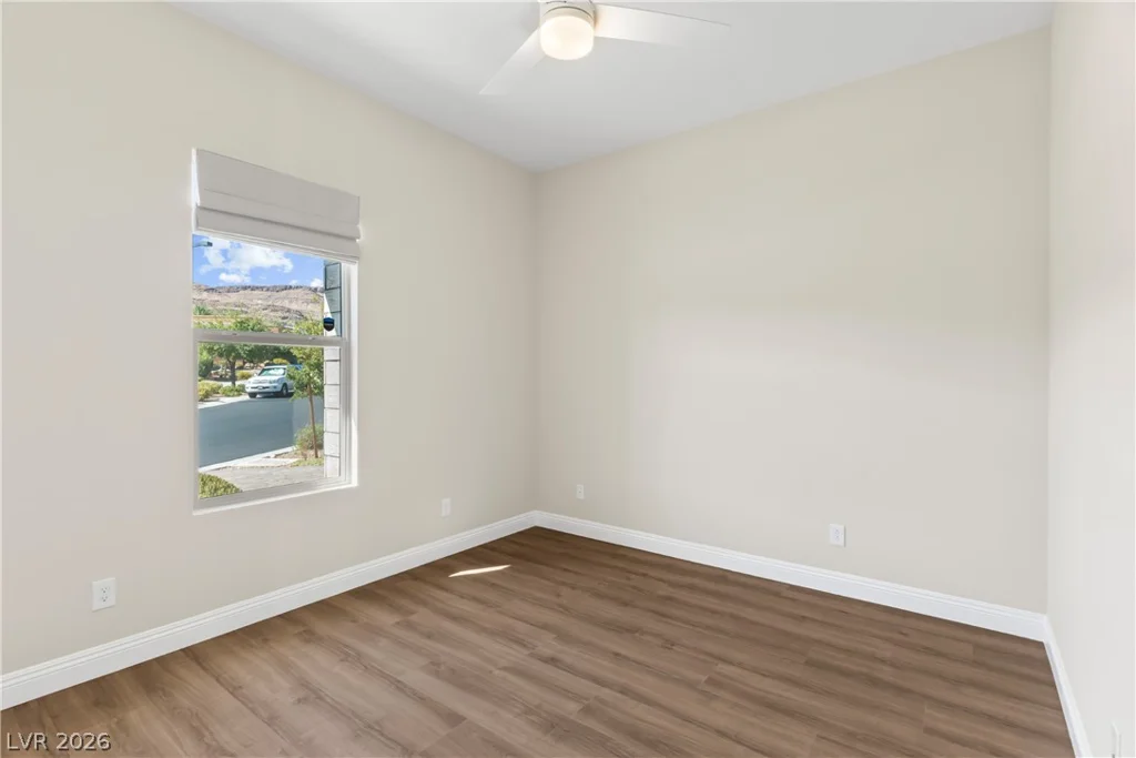 10028 Regency Square, Las Vegas, NV 89148