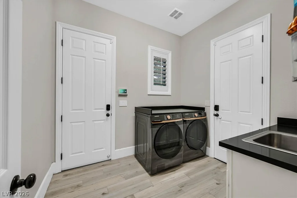 12057 OAKLAND HILLS, Las Vegas, NV 89141