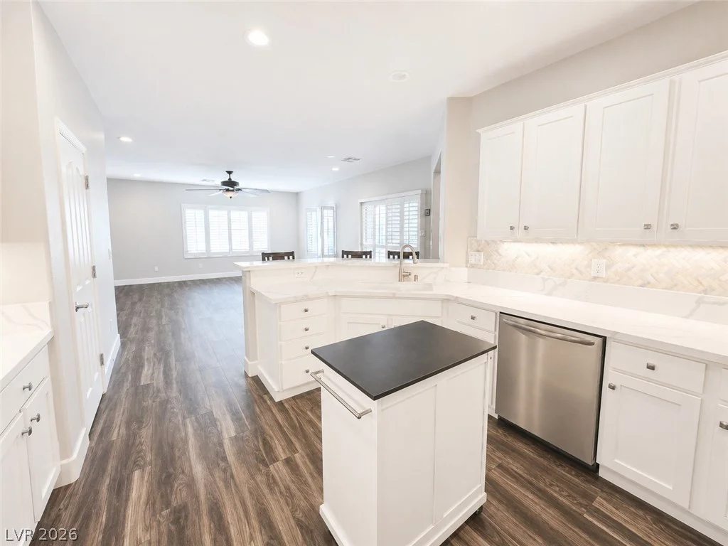 2237 Merrimack Valley, Henderson, NV 89044