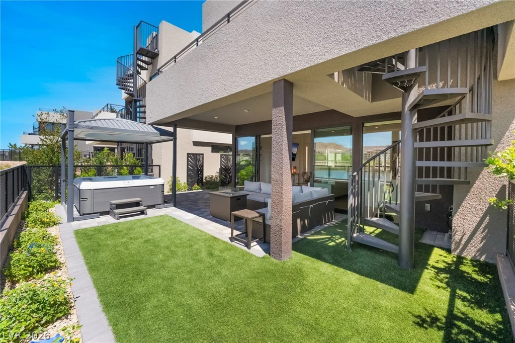 16 Heron Harbour, Henderson, NV 89011