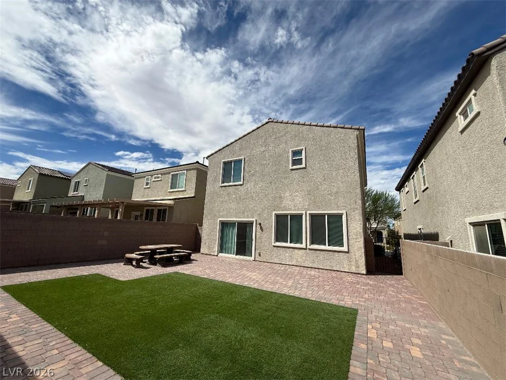 9857 Poplar Point, Las Vegas, NV 89178