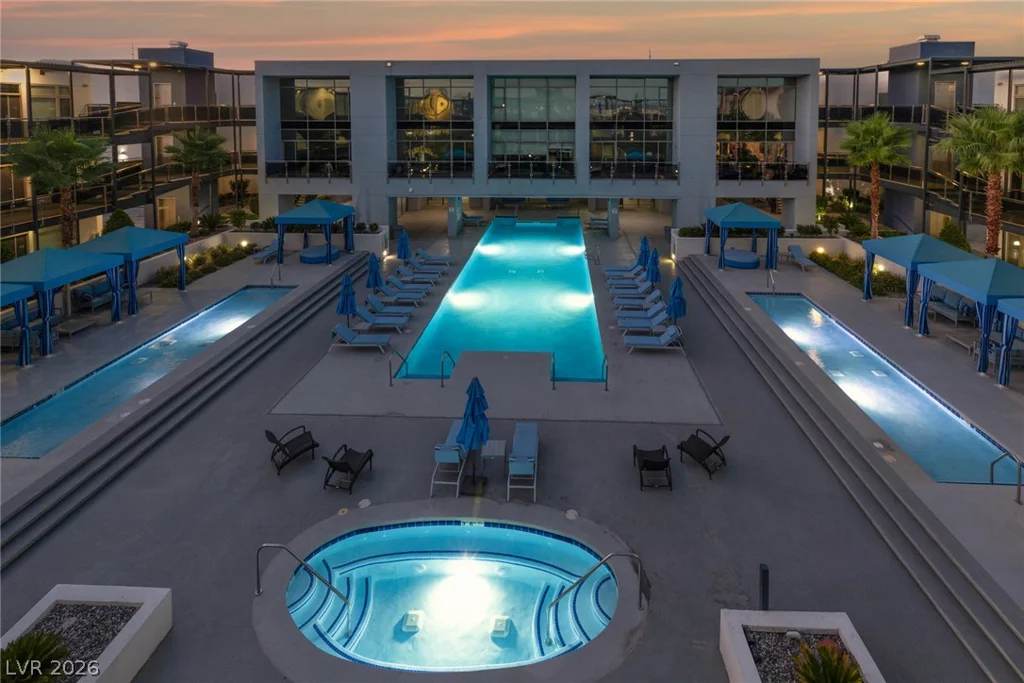 8925 Flamingo, Las Vegas, NV 89147