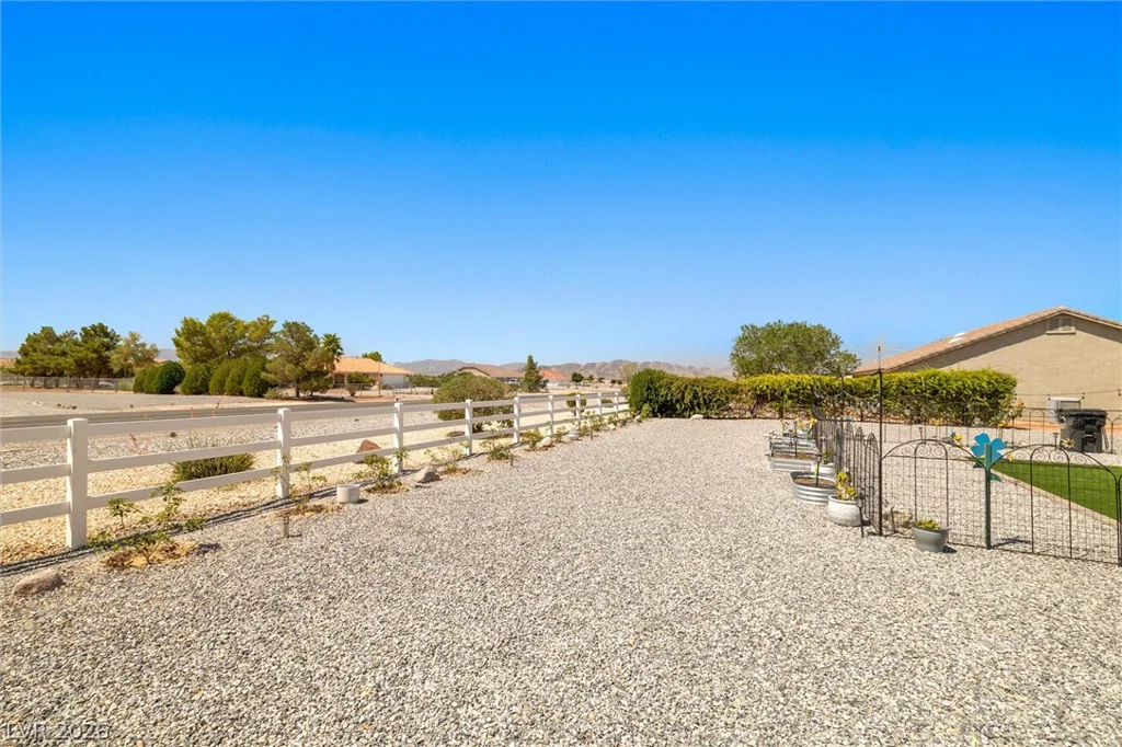 681 Indian Wells, Pahrump, NV 89060