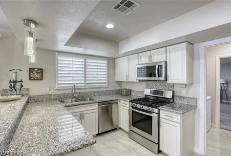 4068 Spitze, Las Vegas, NV 89103