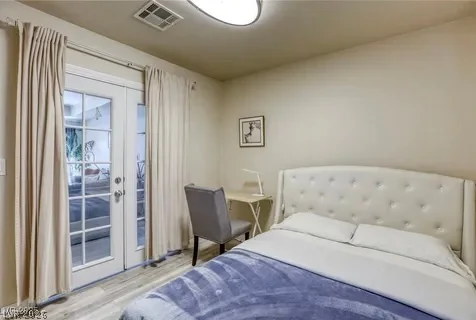4068 Spitze, Las Vegas, NV 89103
