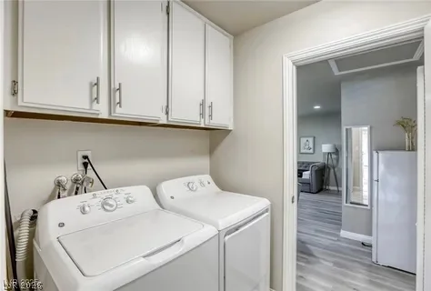 4068 Spitze, Las Vegas, NV 89103