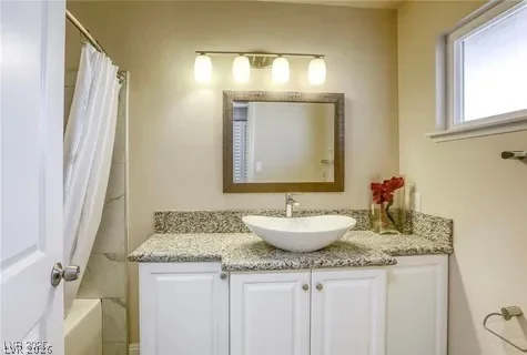 4068 Spitze, Las Vegas, NV 89103