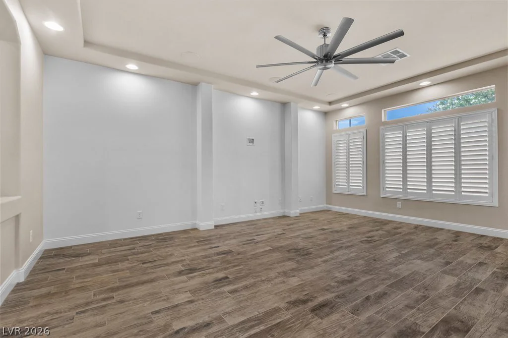 9253 Briggs Hill, Las Vegas, NV 89139