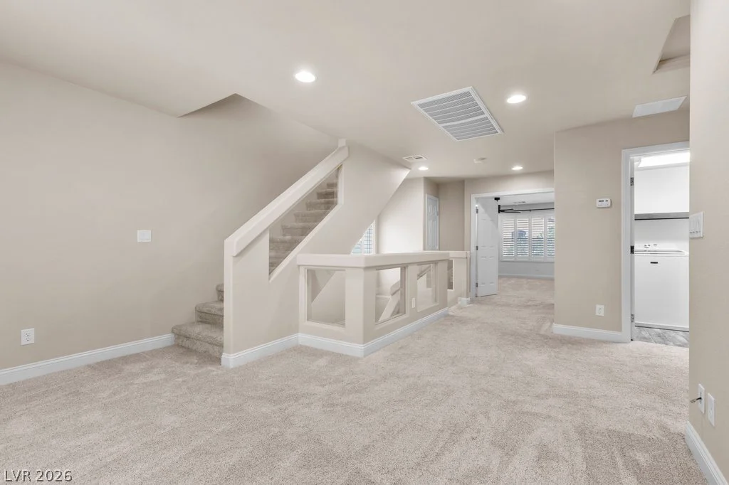 9253 Briggs Hill, Las Vegas, NV 89139