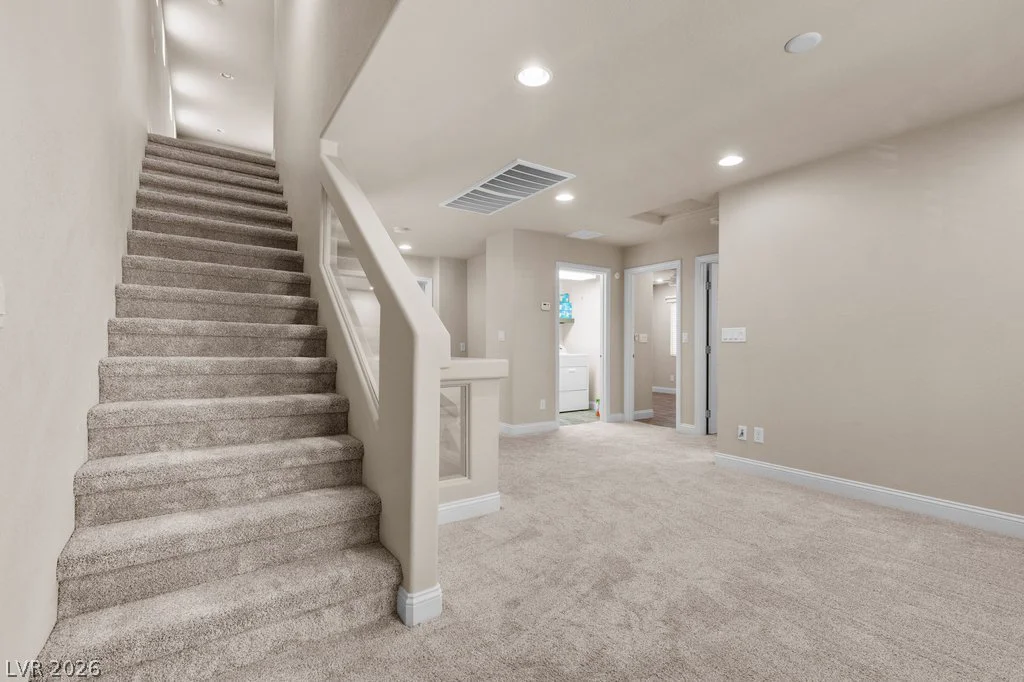 9253 Briggs Hill, Las Vegas, NV 89139