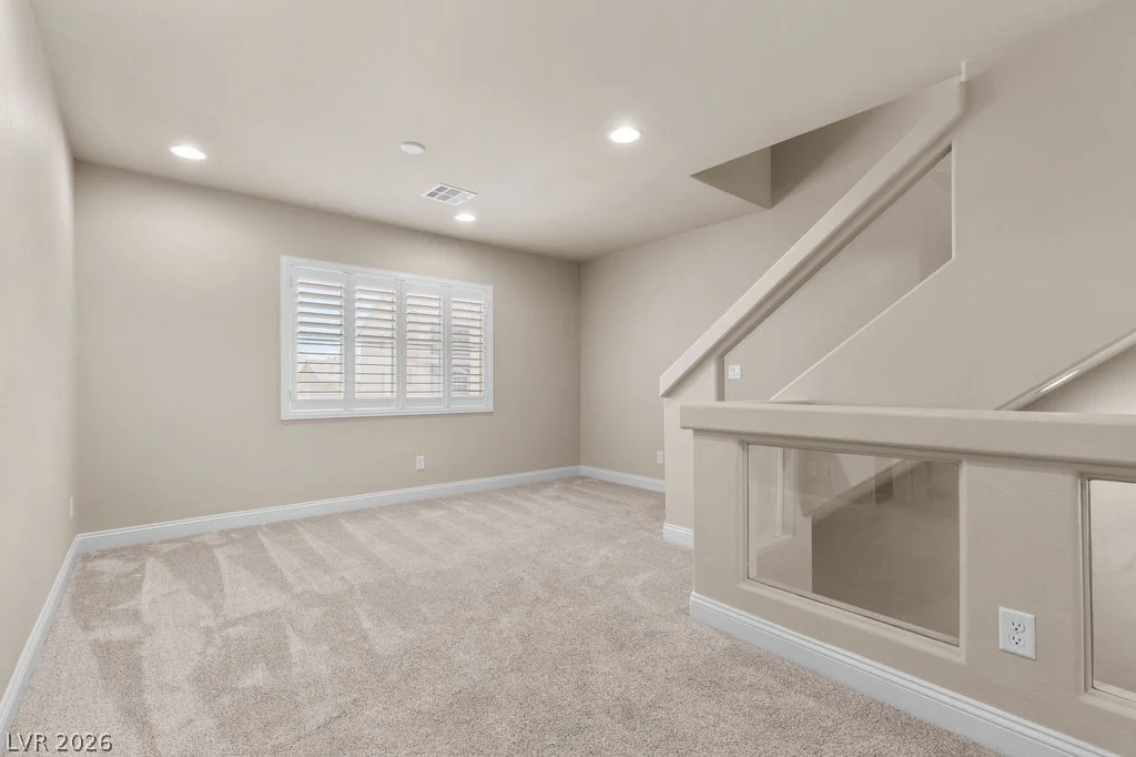 9253 Briggs Hill, Las Vegas, NV 89139