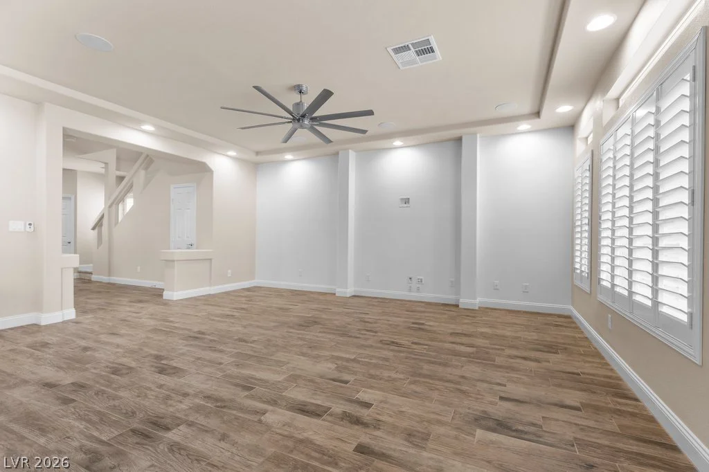 9253 Briggs Hill, Las Vegas, NV 89139