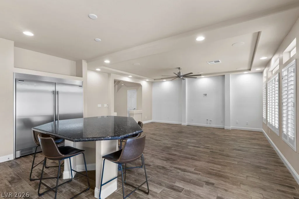9253 Briggs Hill, Las Vegas, NV 89139