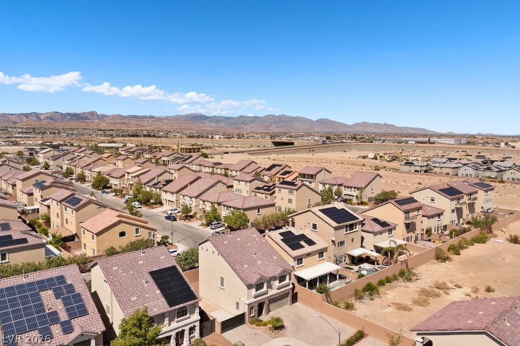 9253 Briggs Hill, Las Vegas, NV 89139