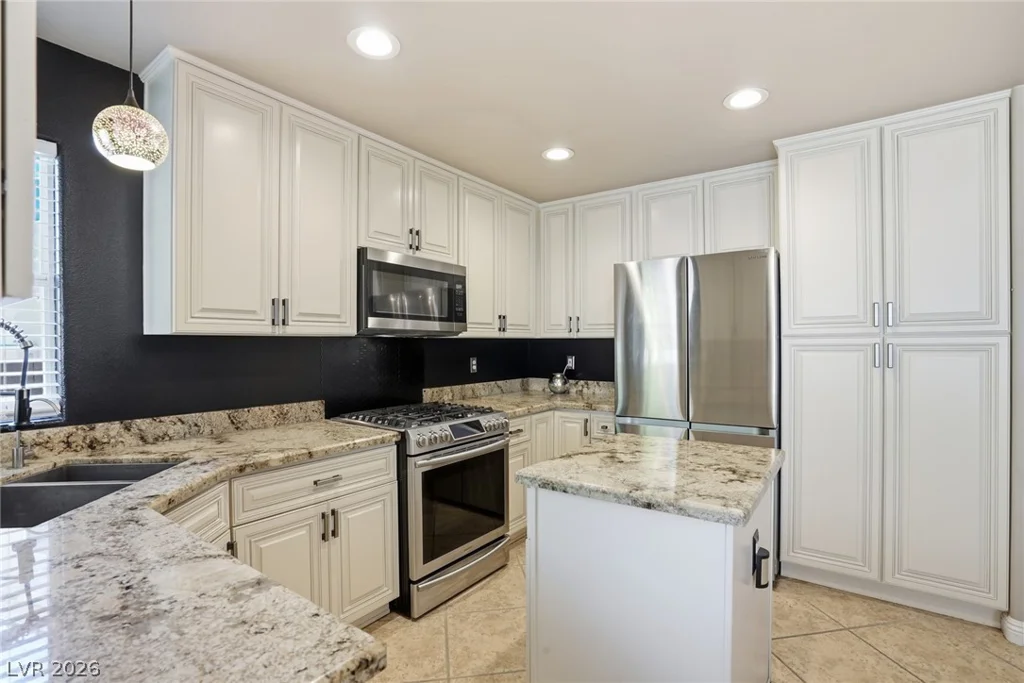 10817 Palliser Bay, Las Vegas, NV 89141