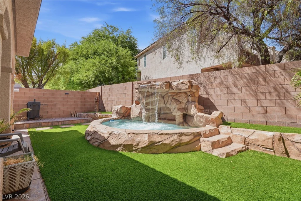 10817 Palliser Bay, Las Vegas, NV 89141