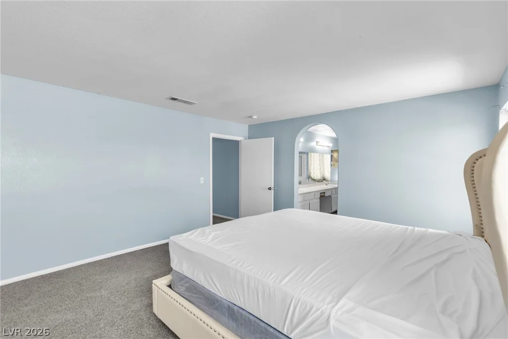 6548 Elk Creek, Las Vegas, NV 89156
