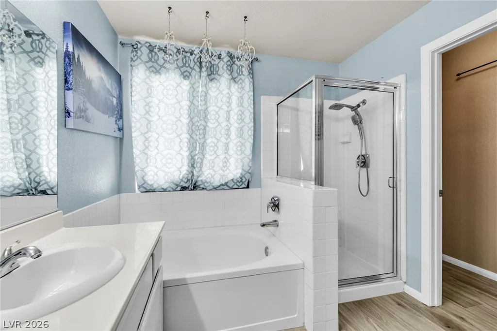 6548 Elk Creek, Las Vegas, NV 89156