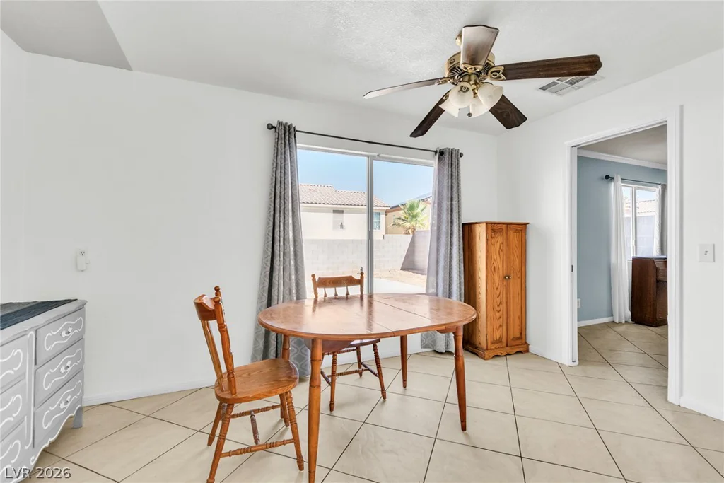 6548 Elk Creek, Las Vegas, NV 89156
