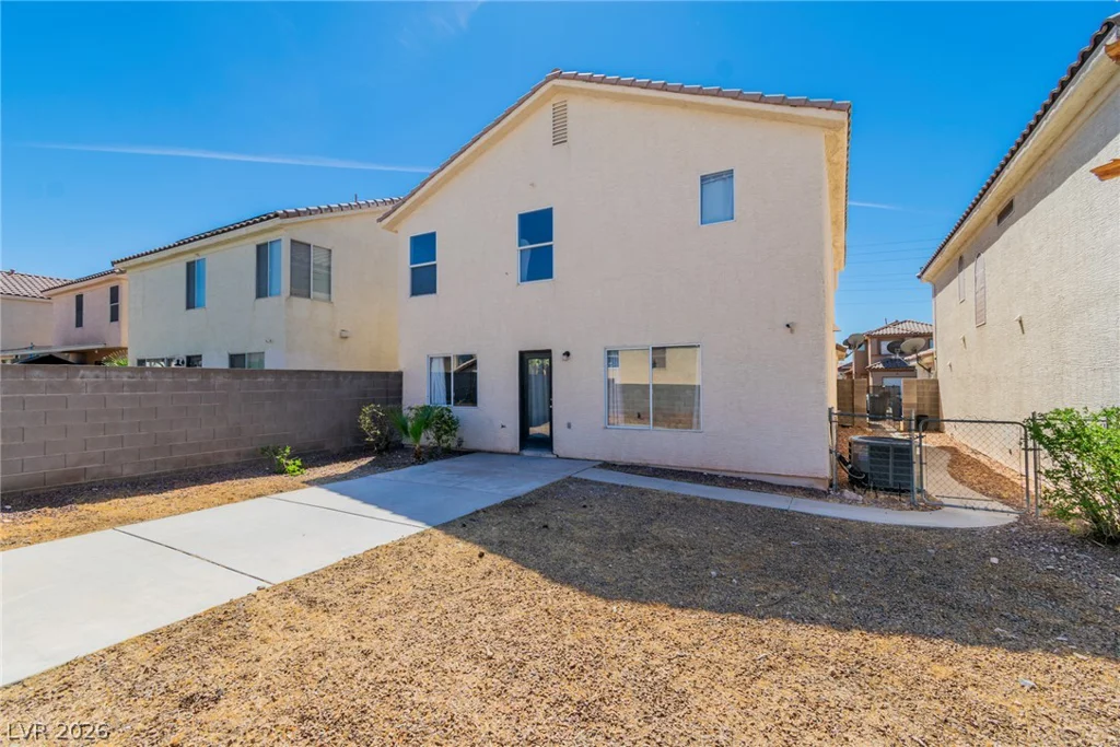 6548 Elk Creek, Las Vegas, NV 89156