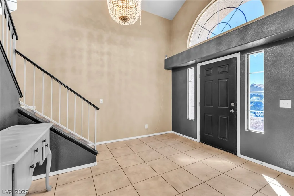 6548 Elk Creek, Las Vegas, NV 89156