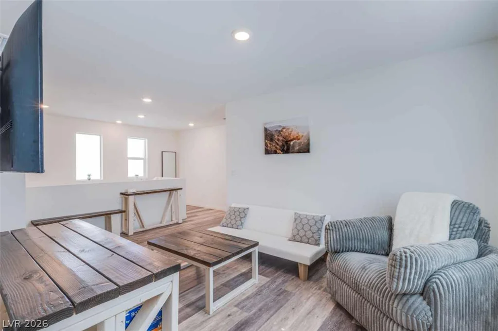 7712 Lush Oasis, Las Vegas, NV 89113