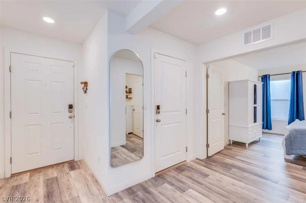 7712 Lush Oasis, Las Vegas, NV 89113