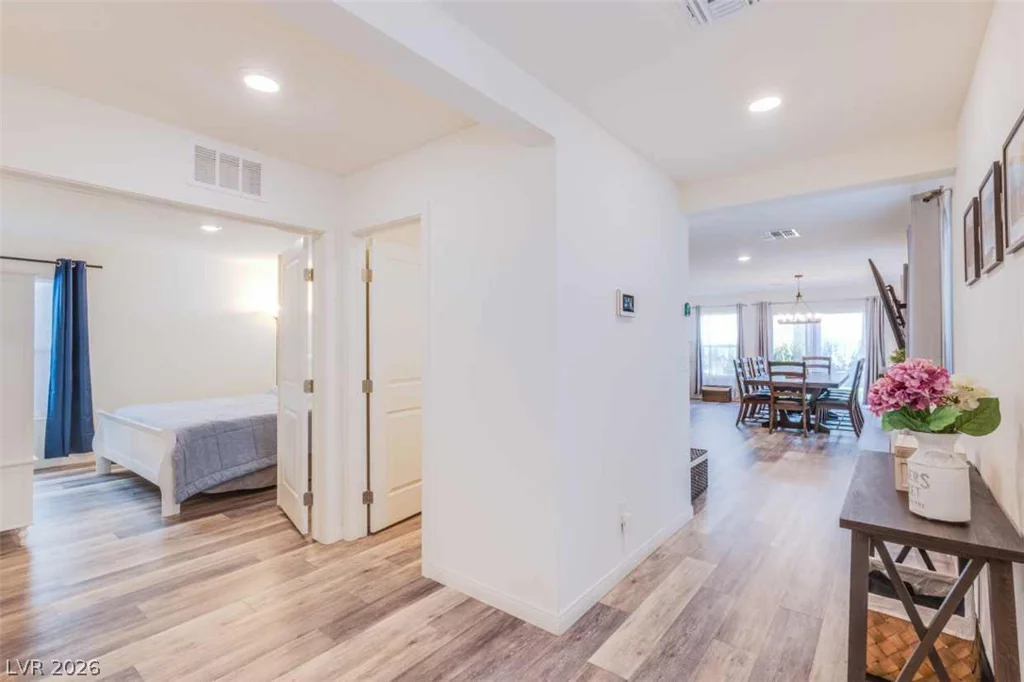 7712 Lush Oasis, Las Vegas, NV 89113