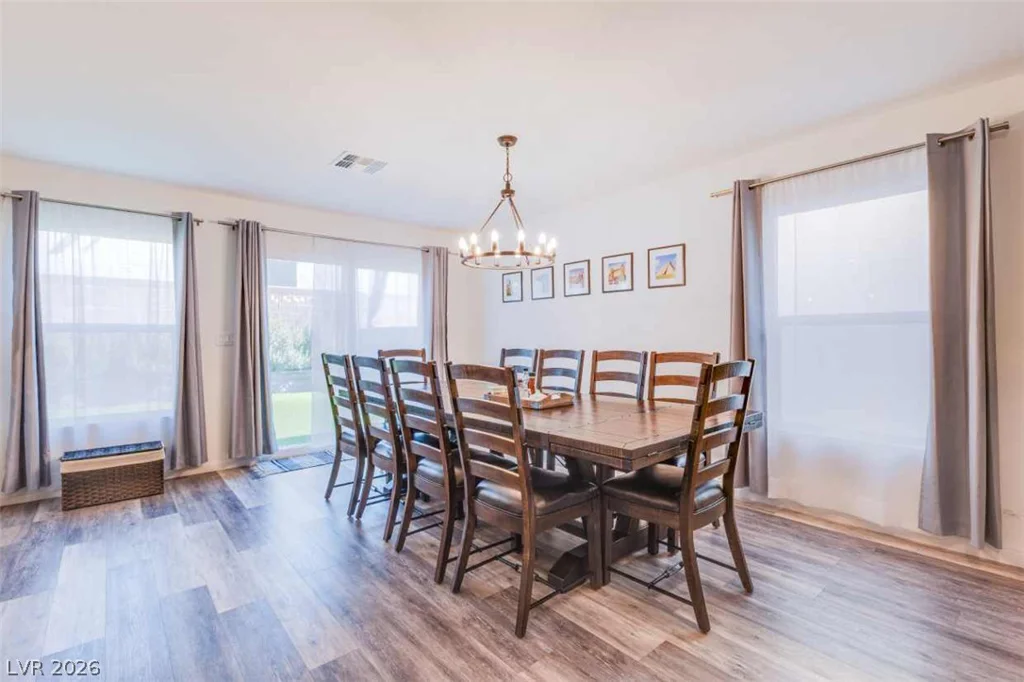 7712 Lush Oasis, Las Vegas, NV 89113