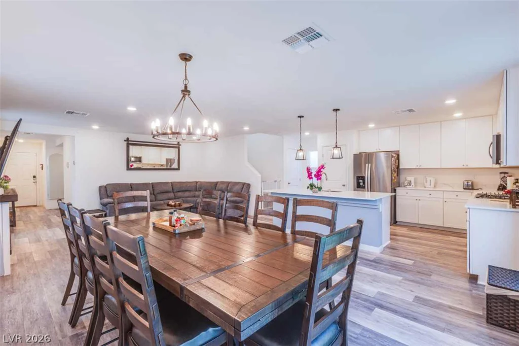 7712 Lush Oasis, Las Vegas, NV 89113