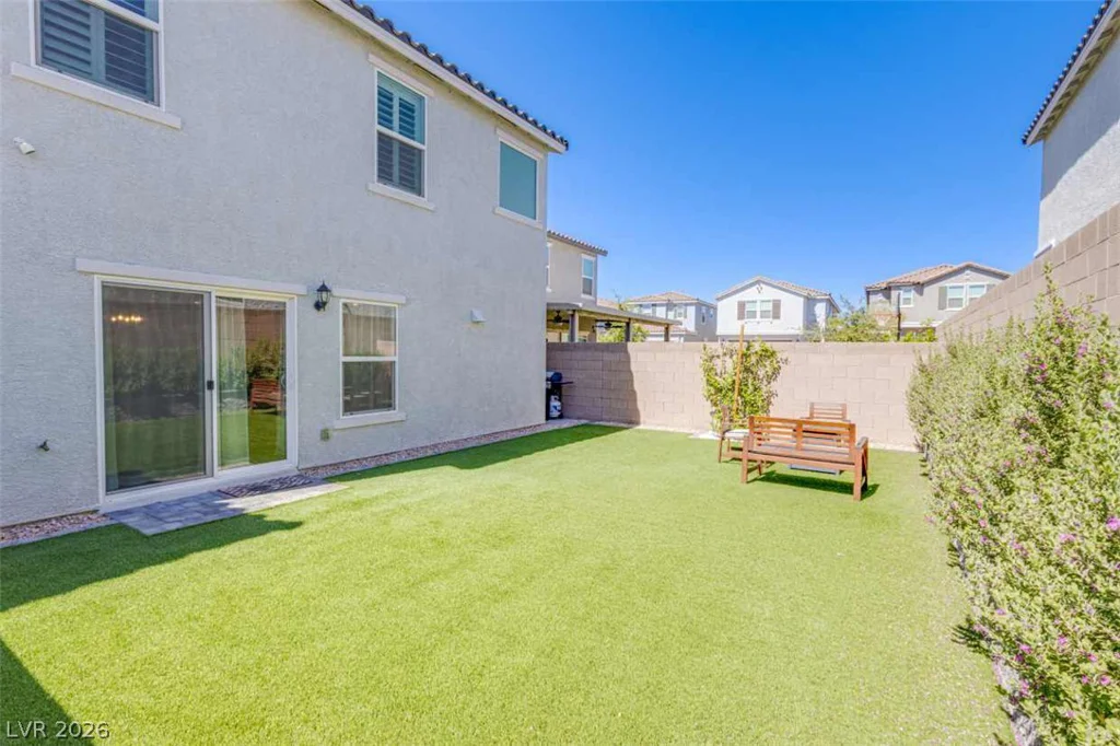 7712 Lush Oasis, Las Vegas, NV 89113