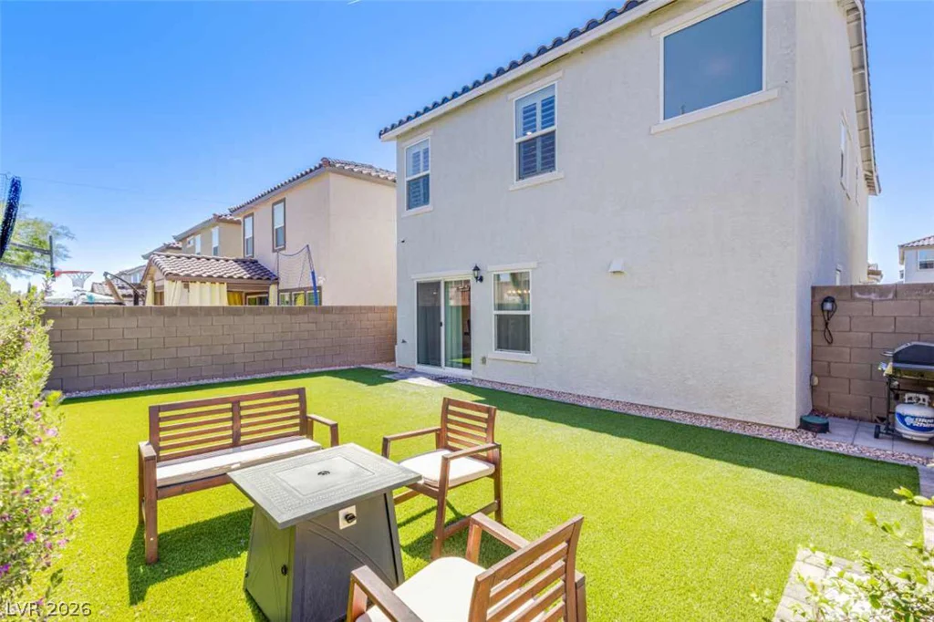 7712 Lush Oasis, Las Vegas, NV 89113