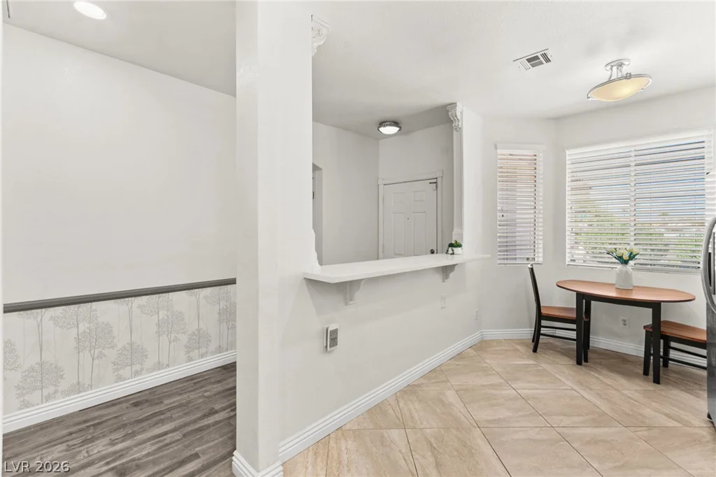 375 Golden Shore, Las Vegas, NV 89123