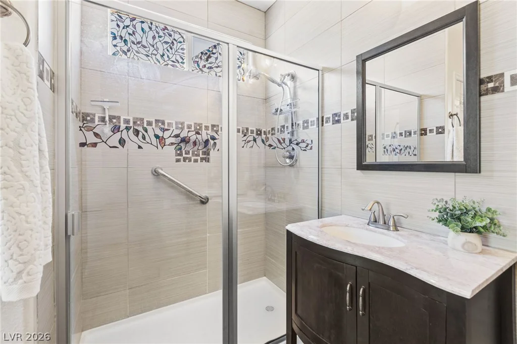 375 Golden Shore, Las Vegas, NV 89123