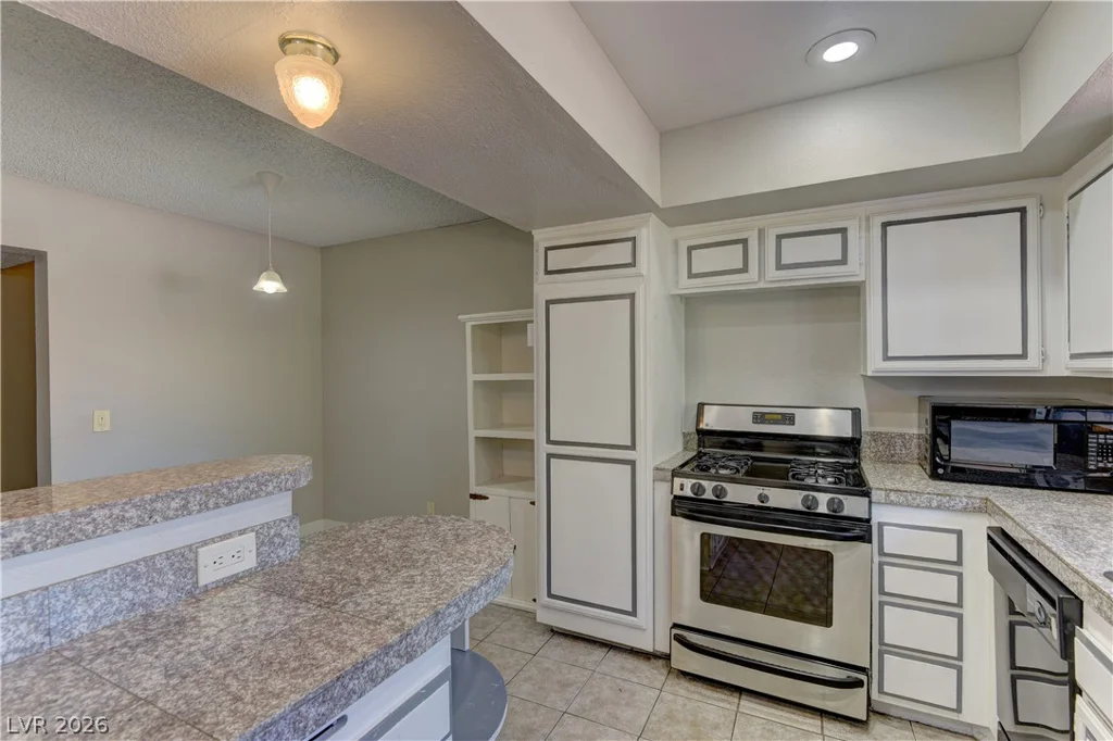3378 Milenko, Las Vegas, NV 89121