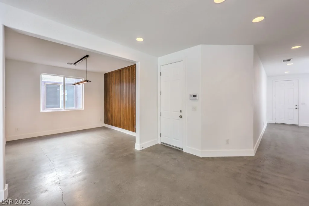 9463 Brough, Las Vegas, NV 89178