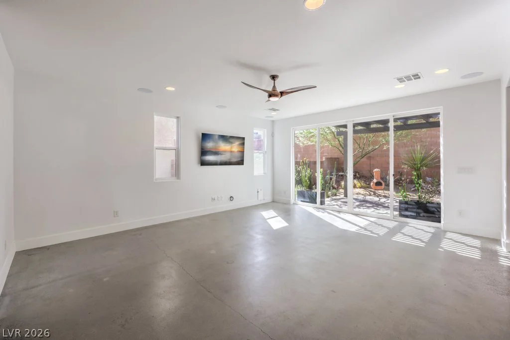 9463 Brough, Las Vegas, NV 89178