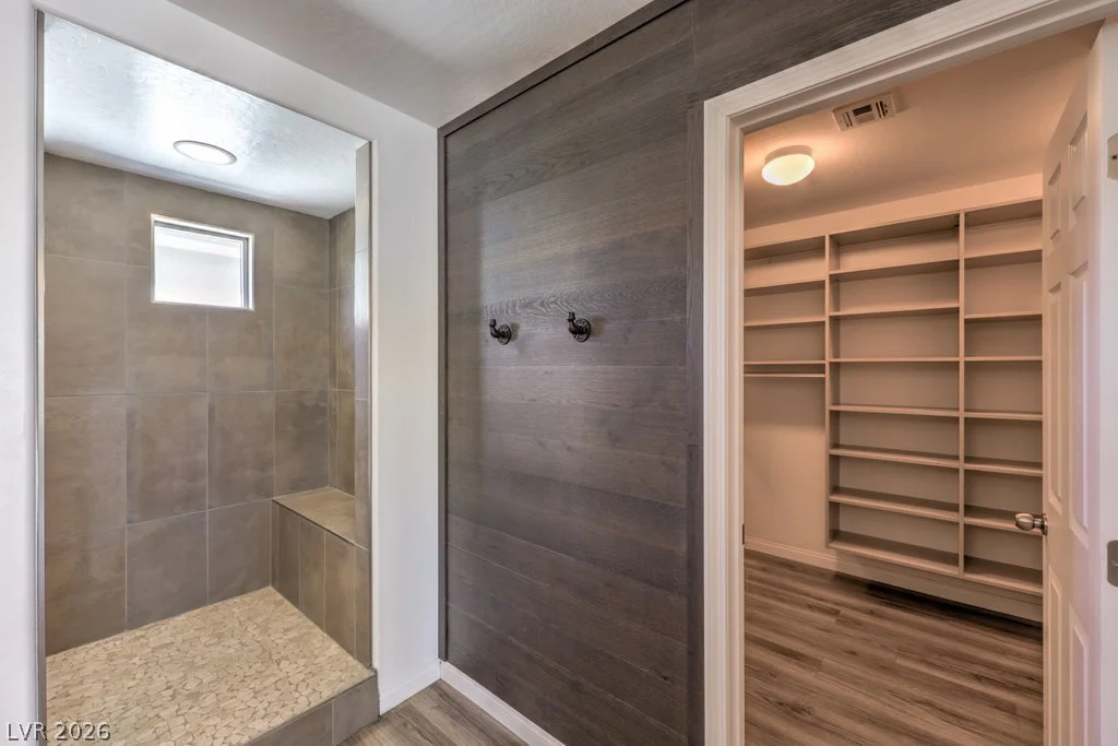 9463 Brough, Las Vegas, NV 89178