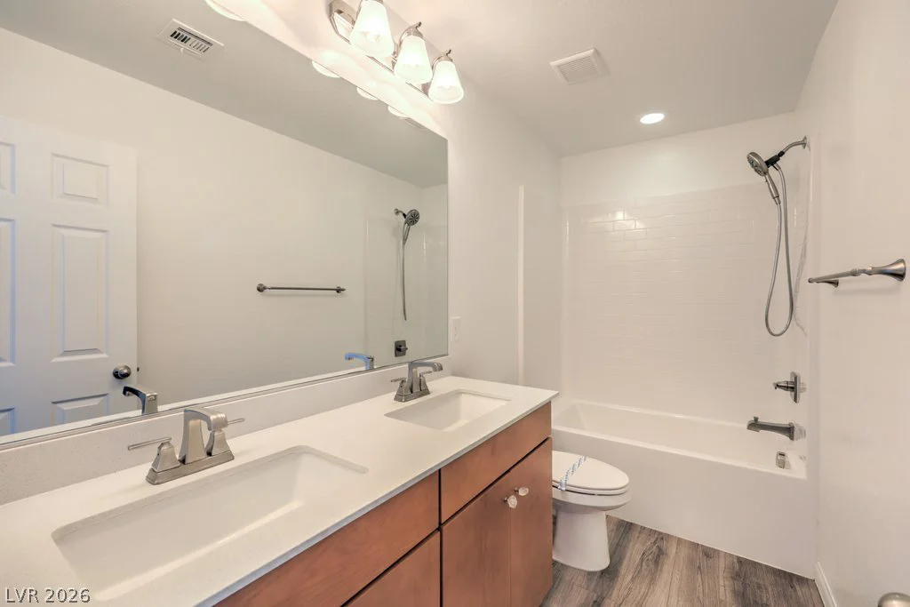 9463 Brough, Las Vegas, NV 89178