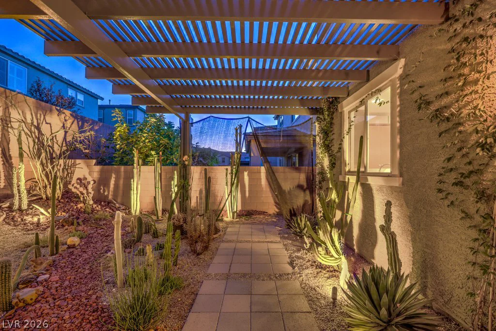 9463 Brough, Las Vegas, NV 89178
