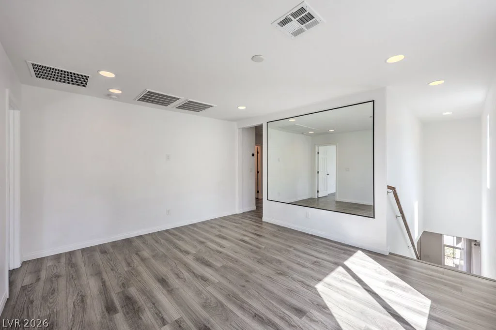 9463 Brough, Las Vegas, NV 89178