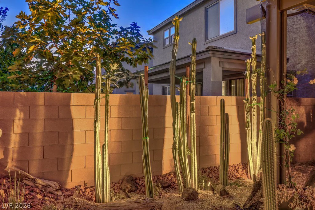 9463 Brough, Las Vegas, NV 89178