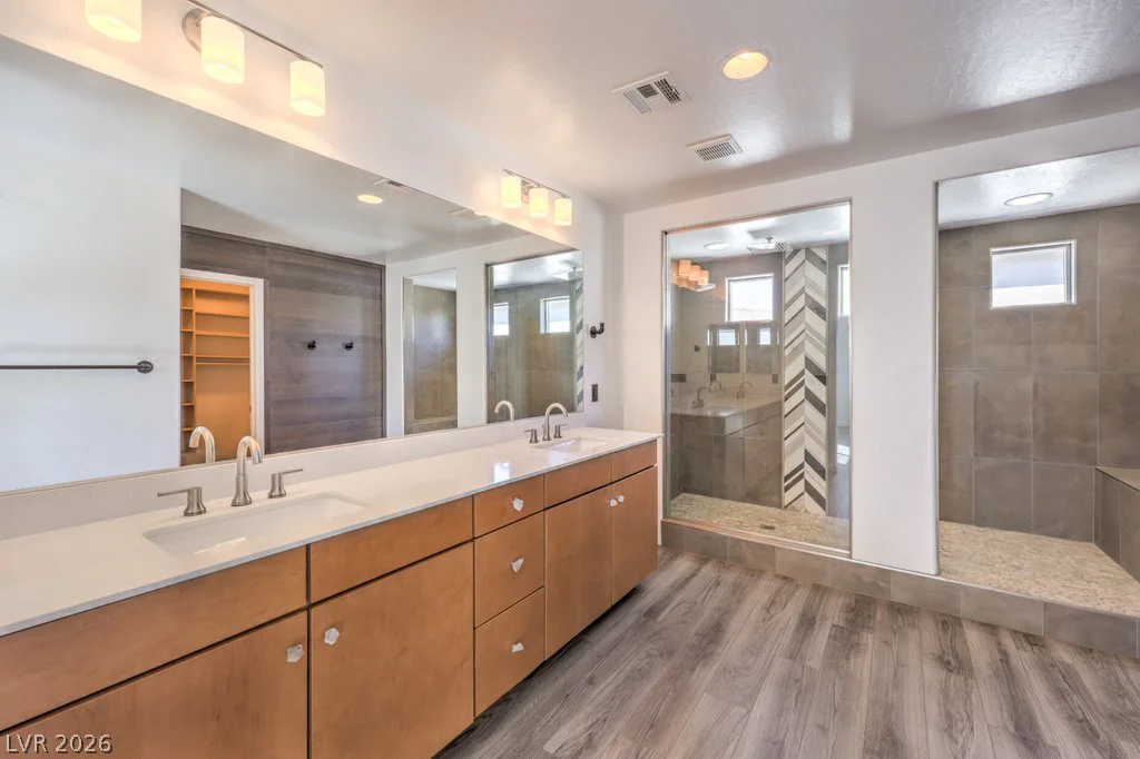 9463 Brough, Las Vegas, NV 89178