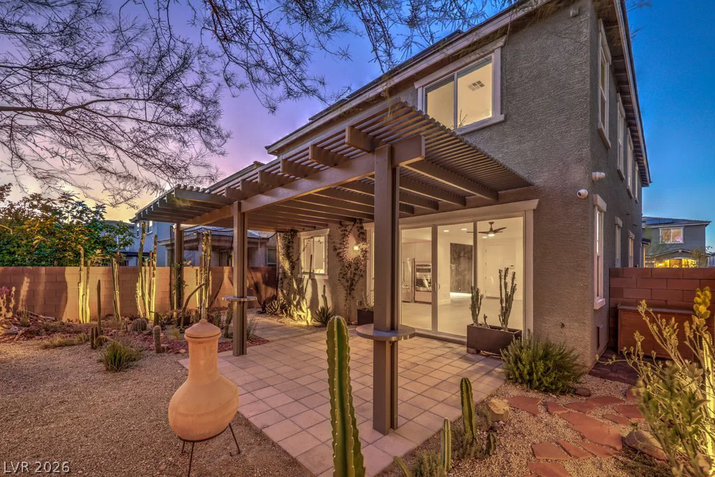 9463 Brough, Las Vegas, NV 89178