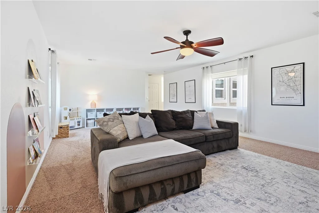 6049 River Belle, North Las Vegas, NV 89031
