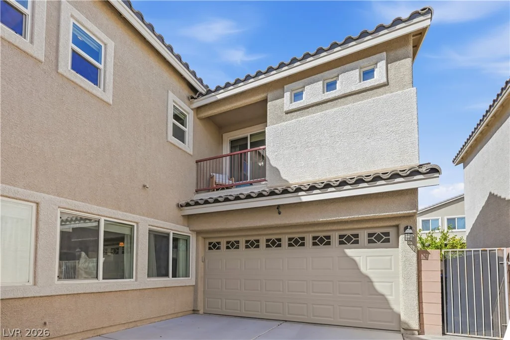 6049 River Belle, North Las Vegas, NV 89031